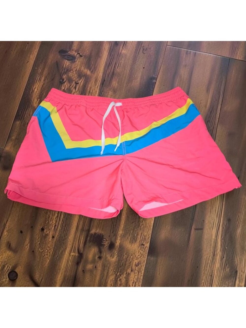 Chubbies The Hotdoggers Swim Trunks Shorts Pink Yellow Blue Retro 80s Men's XL